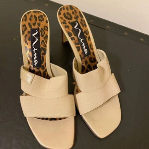 Nina Slip on Stretch Fabric Strap Cream Heels Size 8.5M